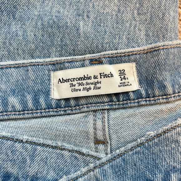 Abercrombie 90s straight ultra high rise - Picture 3 of 3